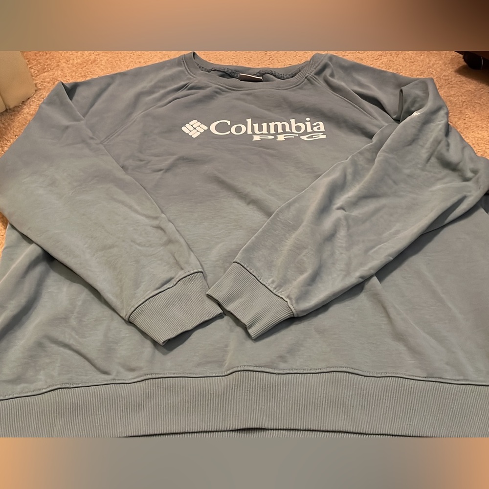 Columbia sweatshirt plus size